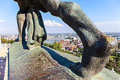 《地平线：西之绝境》国行版3月21日发售 售价299元